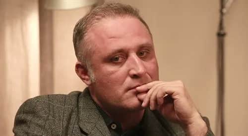 Przemysław Bluszcz - poznaj wszechstronnego aktora teatru i wielkiego ekranu