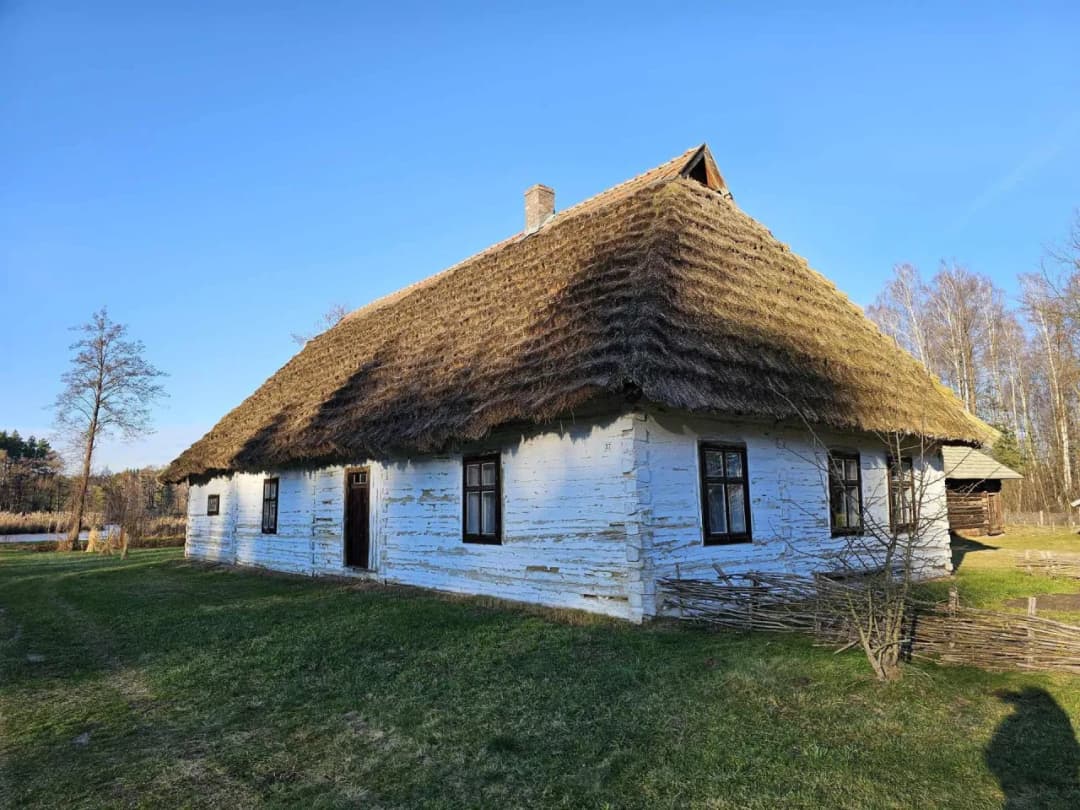 Gdzie kręcono film Wakacje z duchami - tajemnicze lokacje z serialu w Polsce